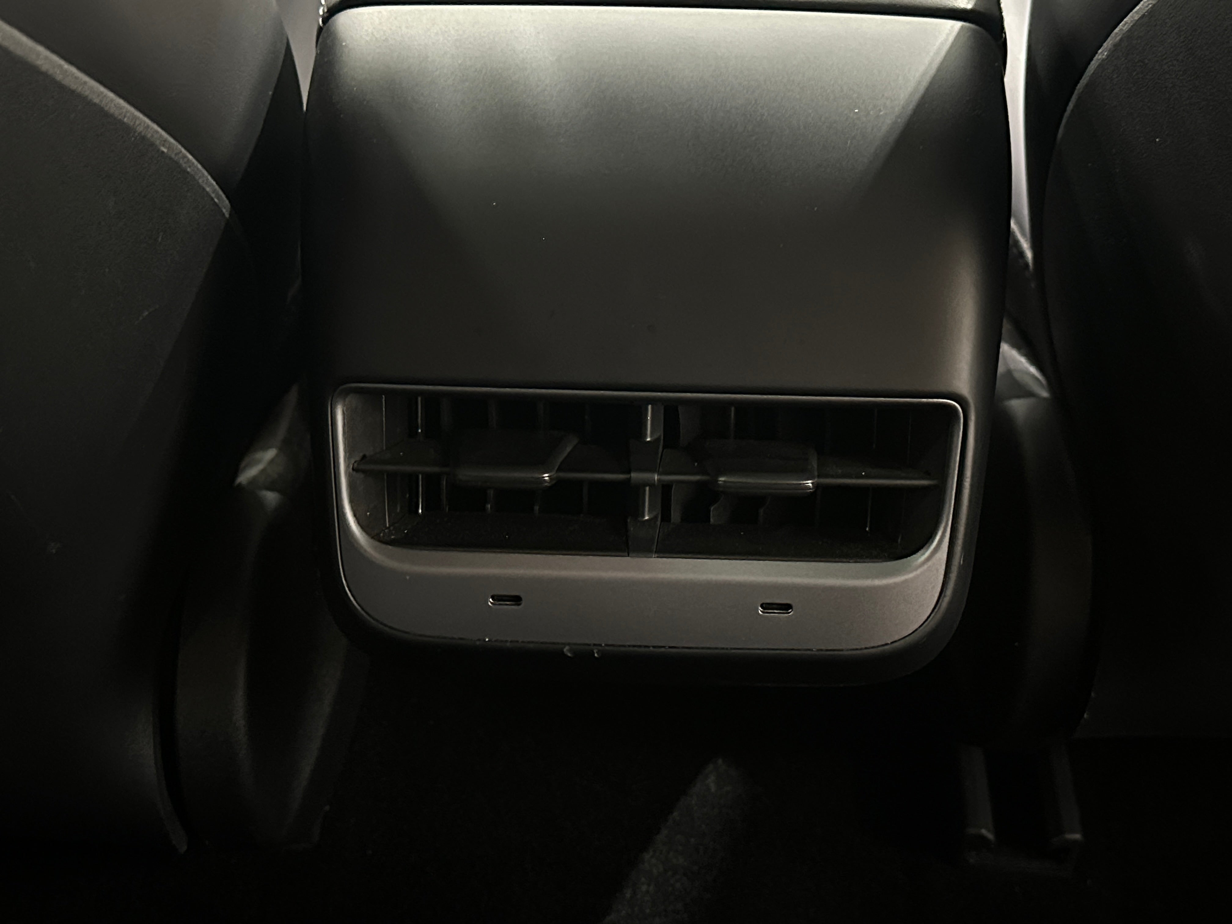 tesla model 3 2023 5YJ3E1EA4PF668594 image tesla model 3 2023 5YJ3E1EA4PF668594 image
